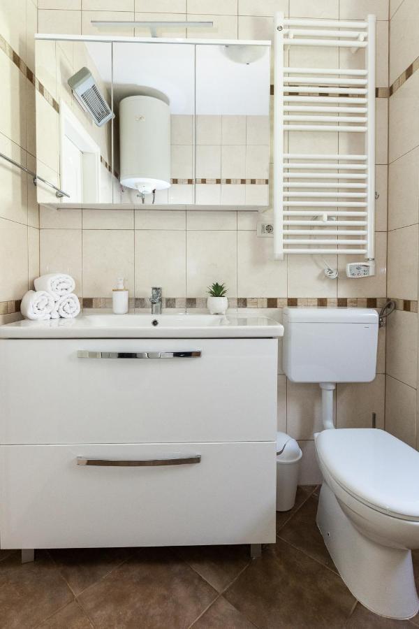 Sunspot Apartment - Beautiful View With Big Garden, Free Parking, Central دوبروفينك المظهر الخارجي الصورة